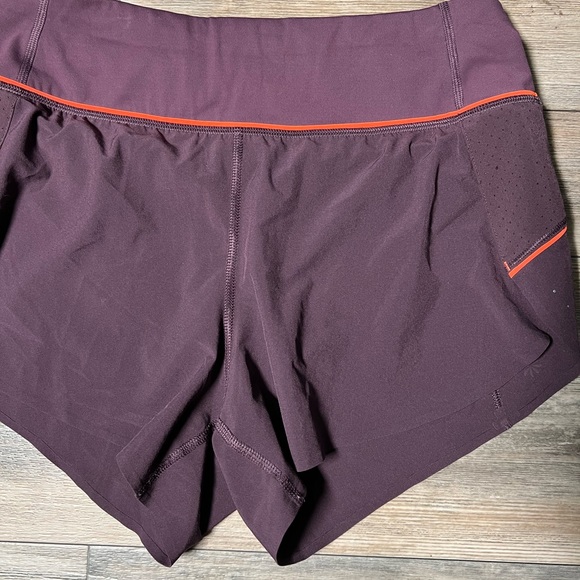 Athleta‎ Run With It Short - XS - Picture 7 of 11